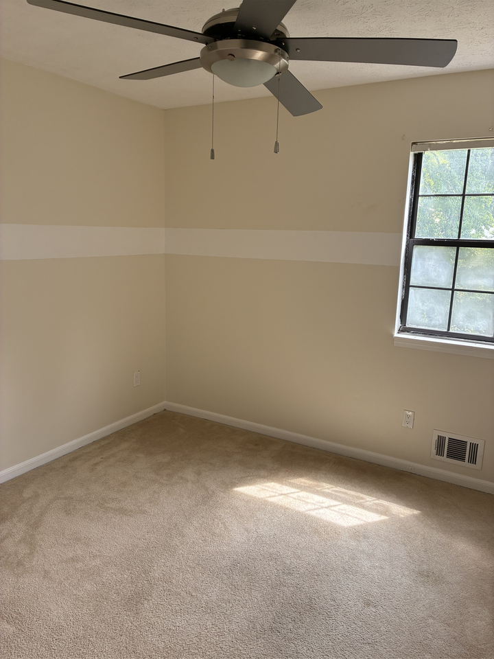 7328 Chaucer Ct - Photo 5 of 14