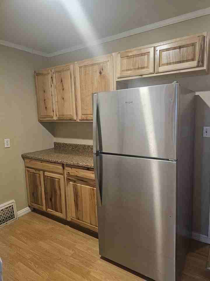 1407 Stevens Dr - Photo 2 of 7