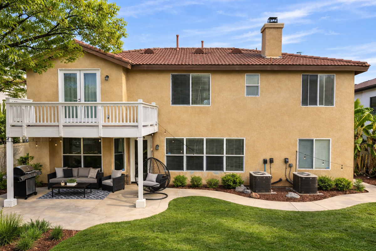 936 Mccall Cir - Photo 2 of 20