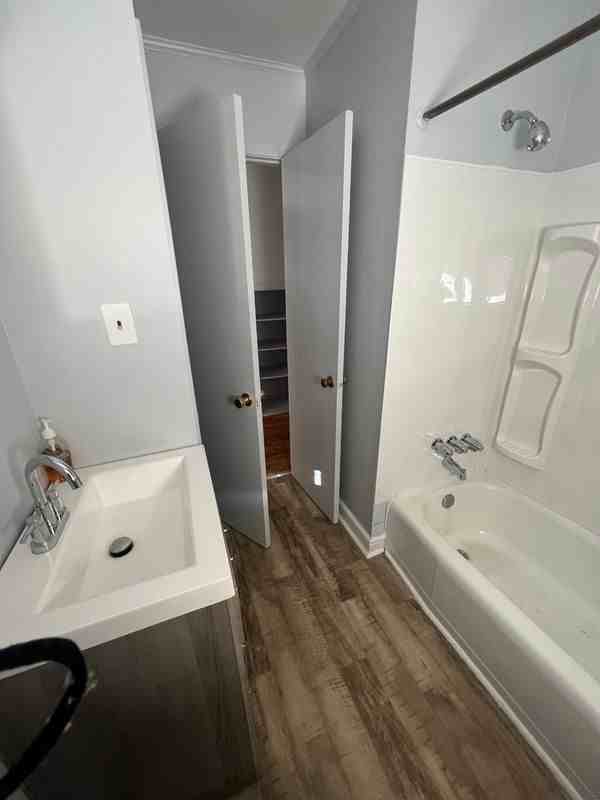 2313 Elbon Dr - Photo 2 of 7