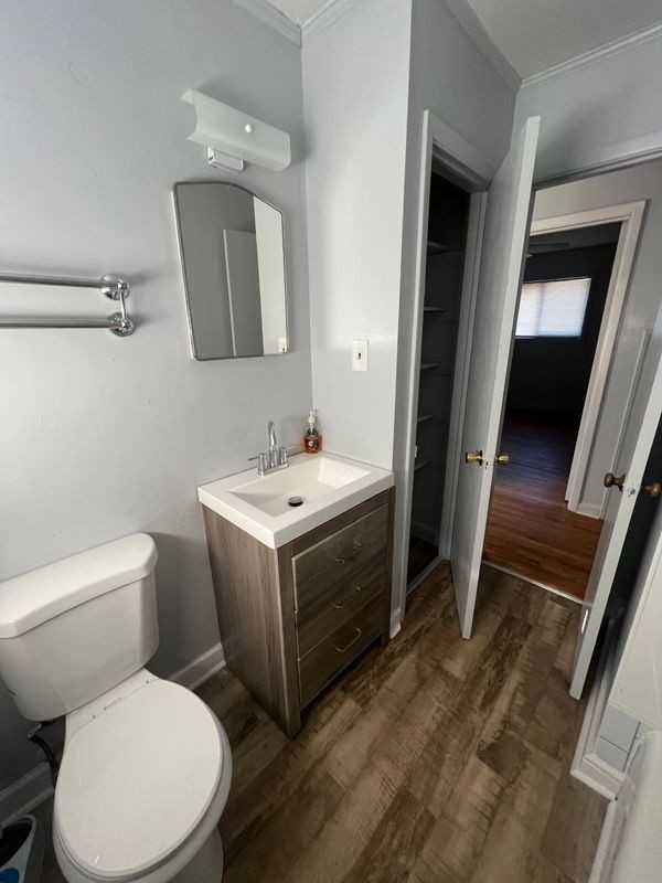 2313 Elbon Dr - Photo 3 of 7