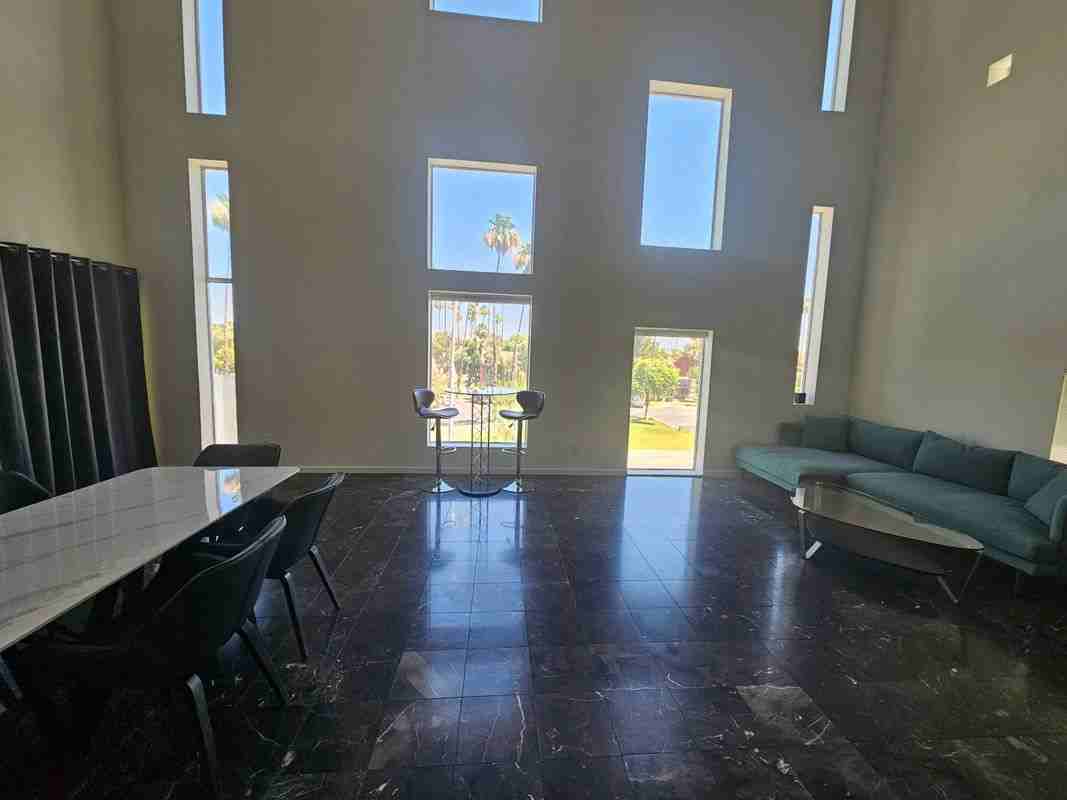 1111 W University Dr - Photo 4 of 34