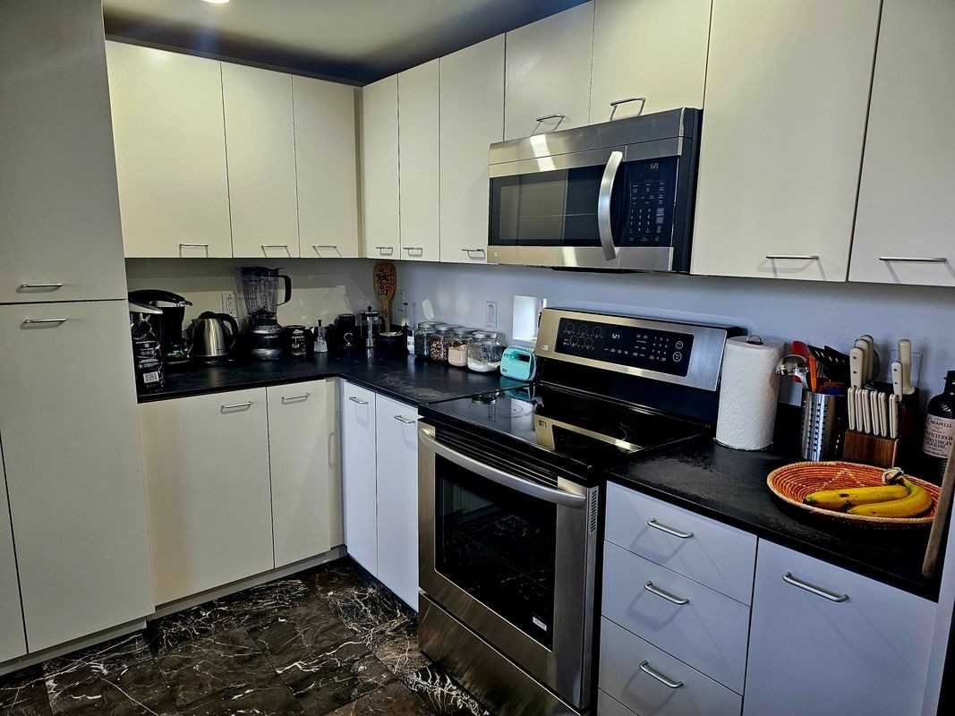 1111 W University Dr - Photo 7 of 34