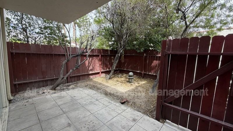 550 S El Cielo Rd #12 - Photo 5 of 18