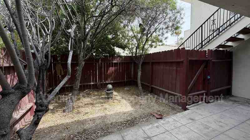 550 S El Cielo Rd #12 - Photo 6 of 18