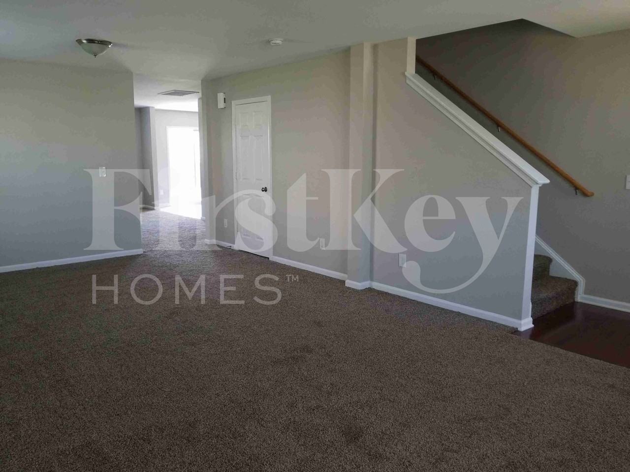 1309 Waldridge Ct - Photo 7 of 40