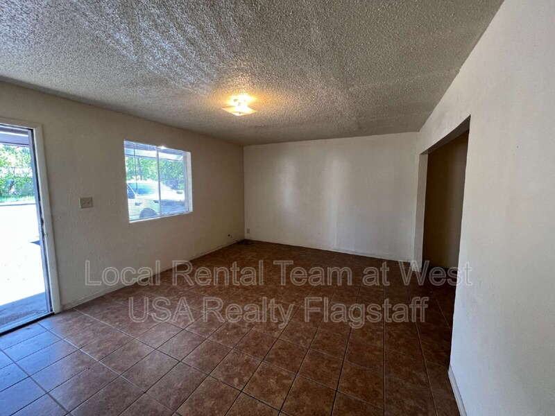 117 E Ellery Ave #2 - Photo 3 of 8