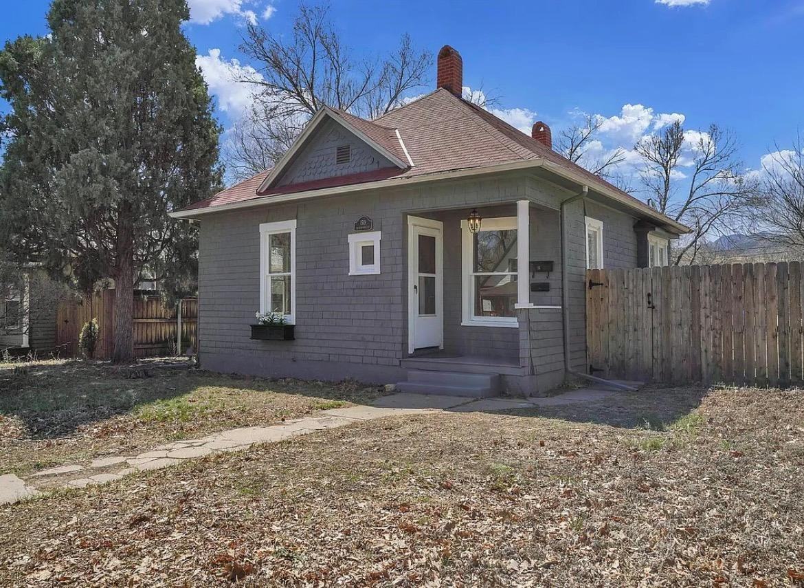 1519 W Cucharras St - Photo 3 of 22