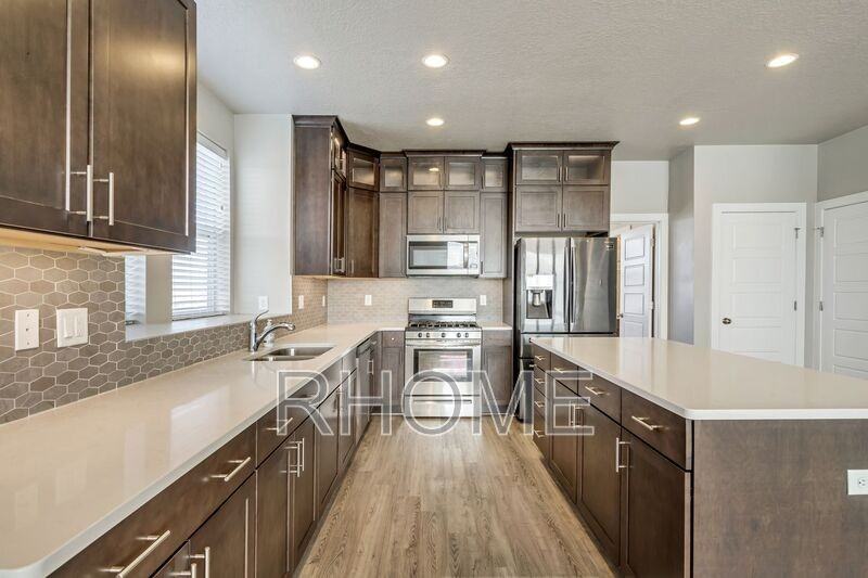 7852 Sw - Photo 2 of 22