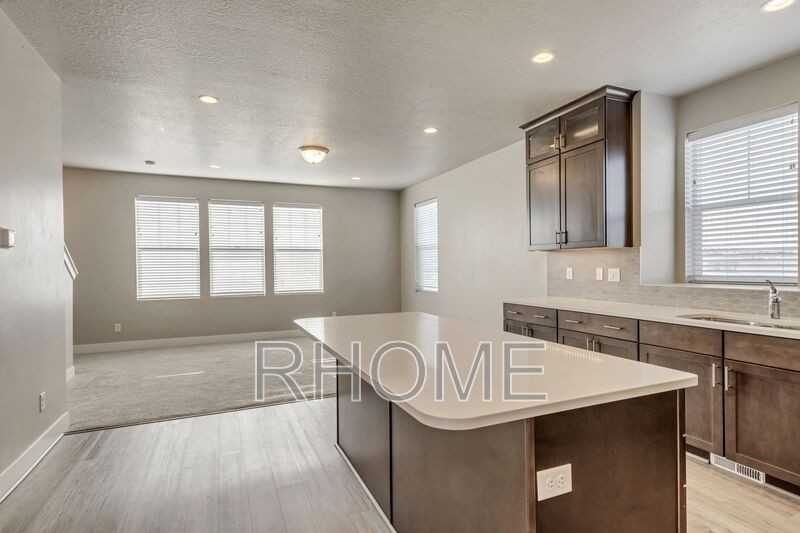 7852 Sw - Photo 4 of 22
