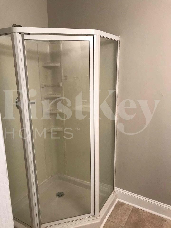 103 Walnut Way - Photo 6 of 16