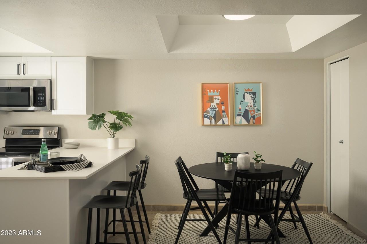 8550 E Mcdowell Rd #1 - Photo 5 of 11