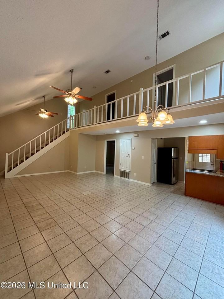 3404 Marlin Cv - Photo 2 of 11