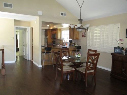 1716 Carlson Ln - Photo 3 of 14