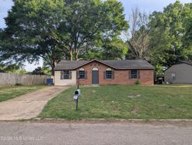 2628 Hillcrest Cir - Photo 1 of 1