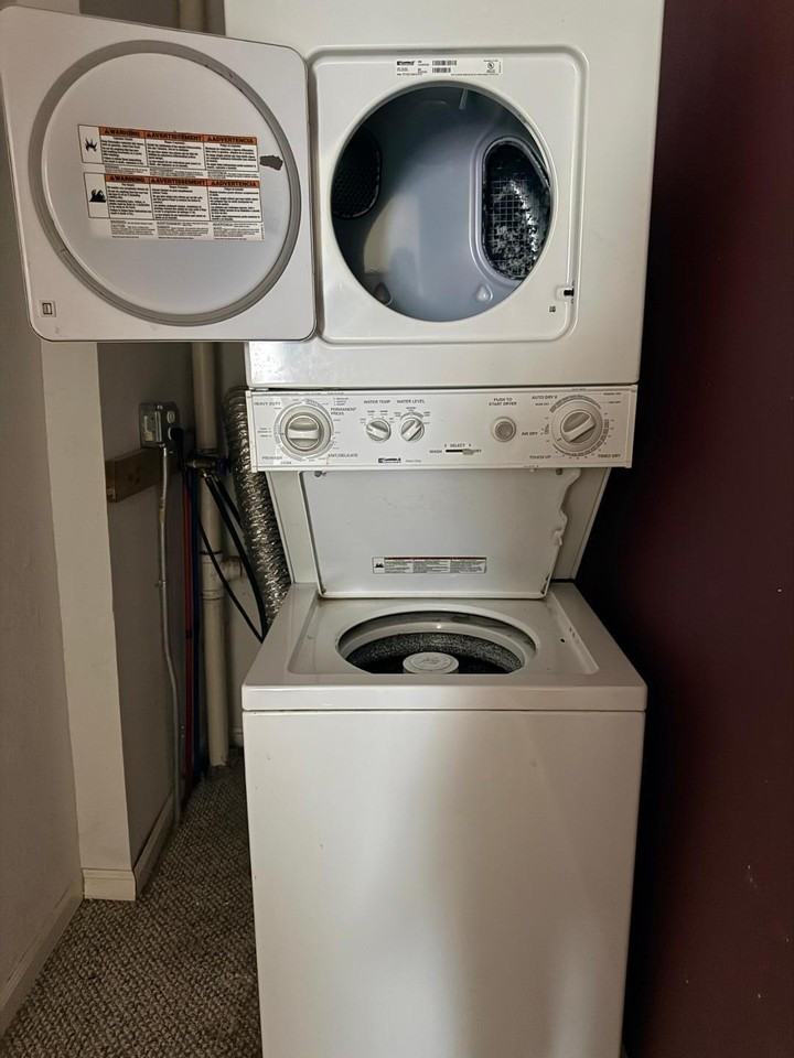 827 Colburn St #2 - Photo 5 of 9