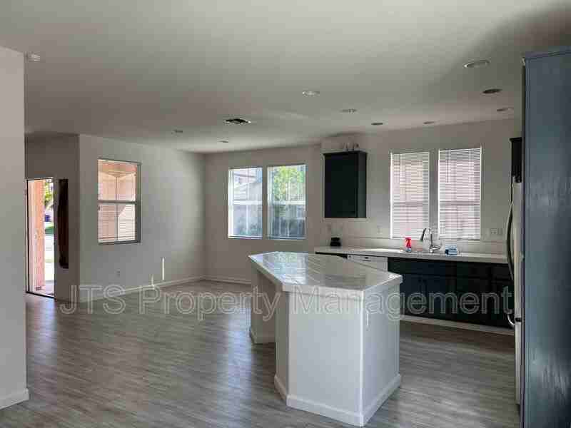 5050 Trouville Ln - Photo 7 of 11