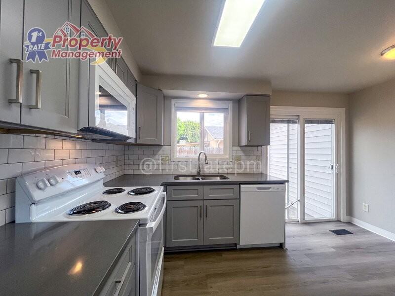 3540 N Jackie Ln - Photo 6 of 22