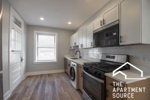 featured image of 6148 N Francisco Ave #2C