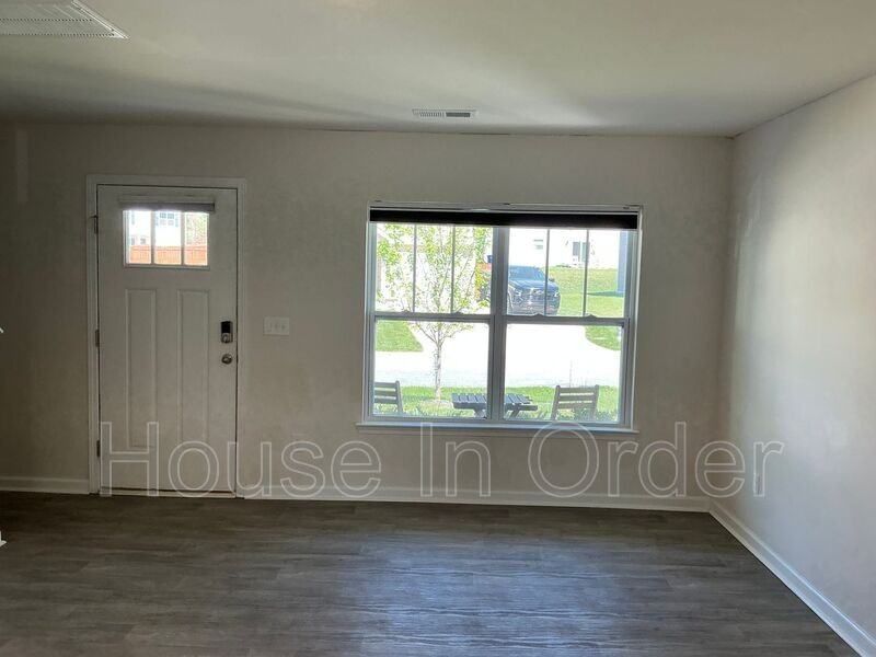 341 Oak Branch Rd - Photo 2 of 19