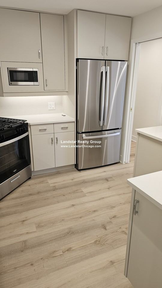 1250 Park Ave W #435 - Photo 5 of 27