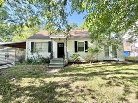 242 Pecan Rd - Photo 1 of 1
