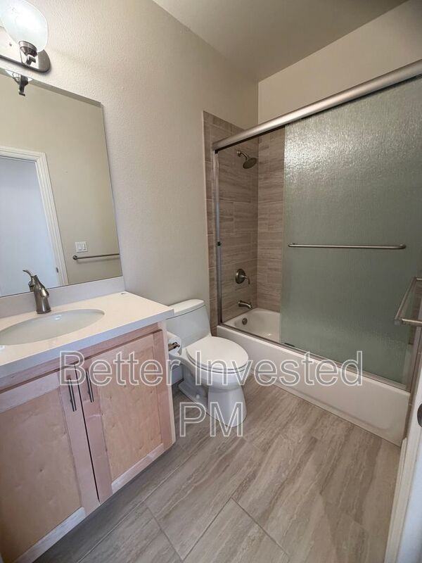 1601 Keoke Ct - Photo 6 of 28