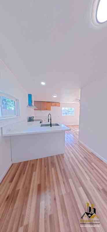 2389 Empress St #B - Photo 2 of 8