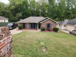 featured image of 636 Andrea Dr #NA