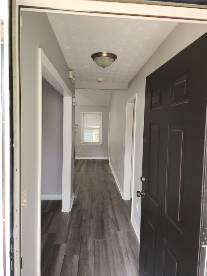 636 Andrea Dr #NA - Photo 4 of 26