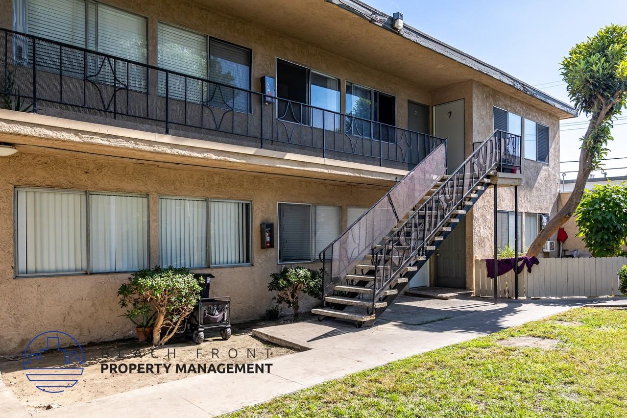 134 E. Wakefield Ave. - Photo 4 of 7