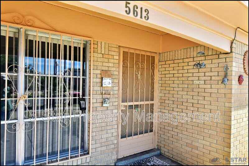 5613 Creston Ave - Photo 5 of 45