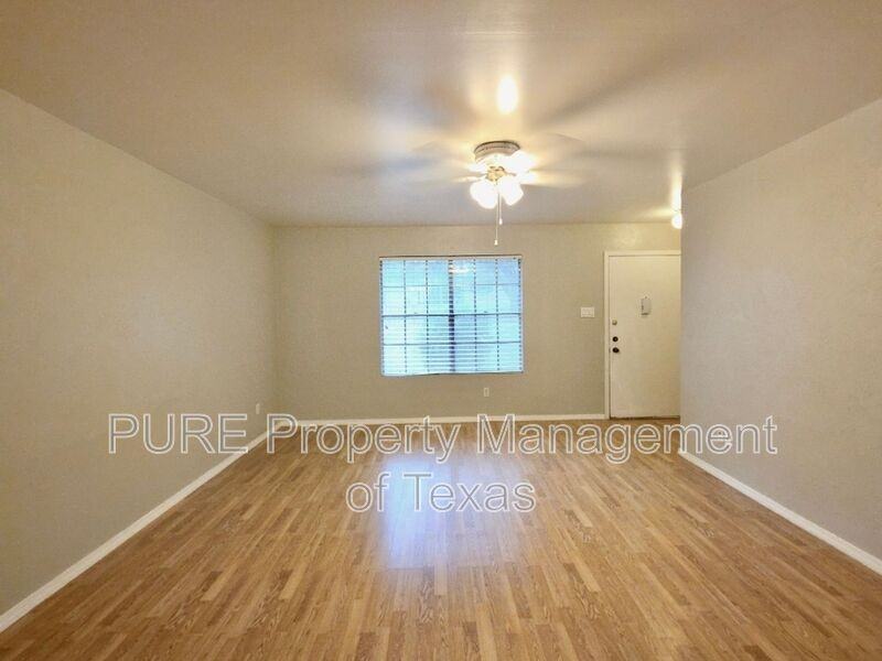 8508 Romney Rd - Photo 2 of 21