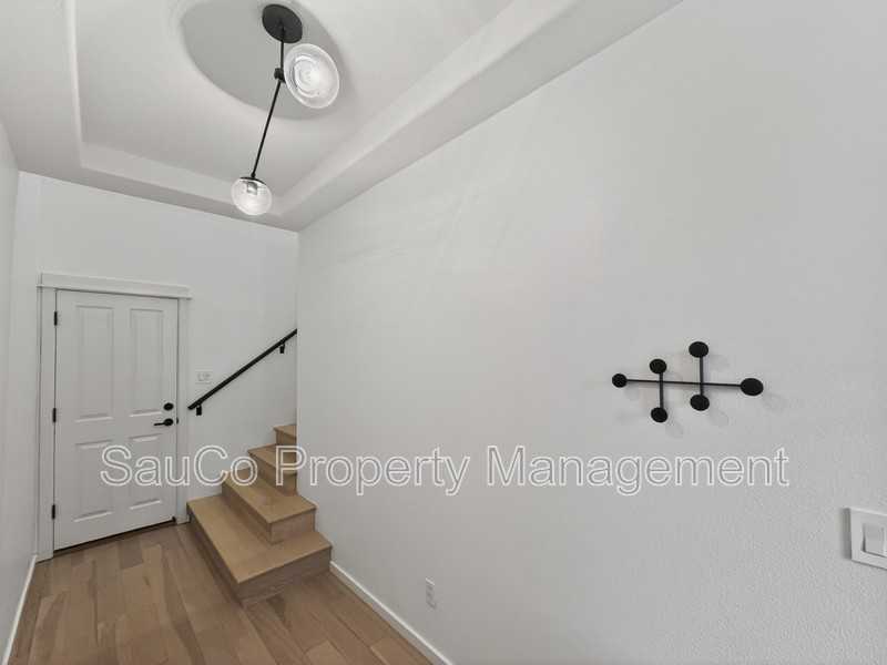 7399 Ne Stonewater St - Photo 2 of 35