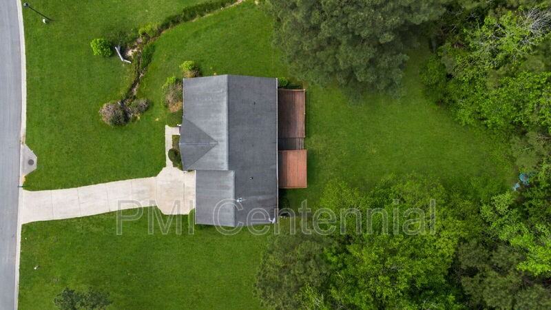 57 Grandview Ln - Photo 3 of 36