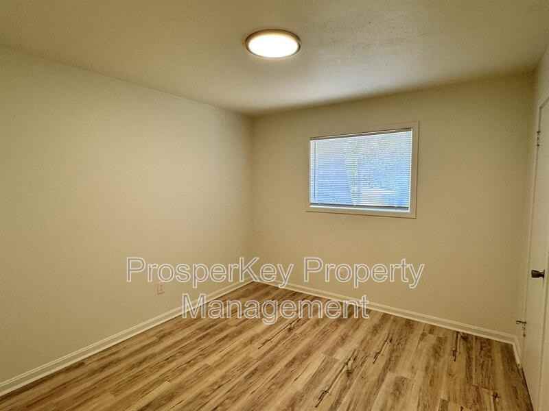 5217 Dana Dr #5217DANA - Photo 5 of 15