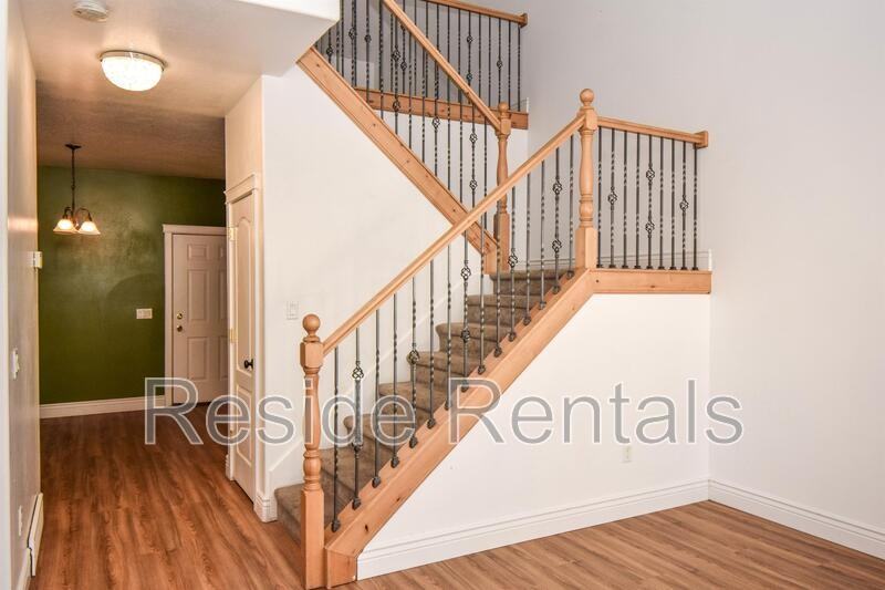 1020 Northwest - Photo 3 of 14