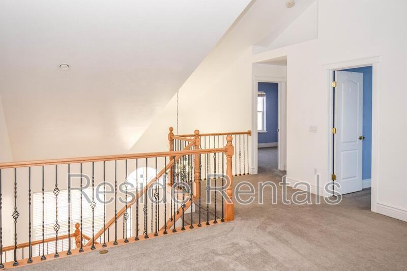 1020 Northwest - Photo 7 of 14