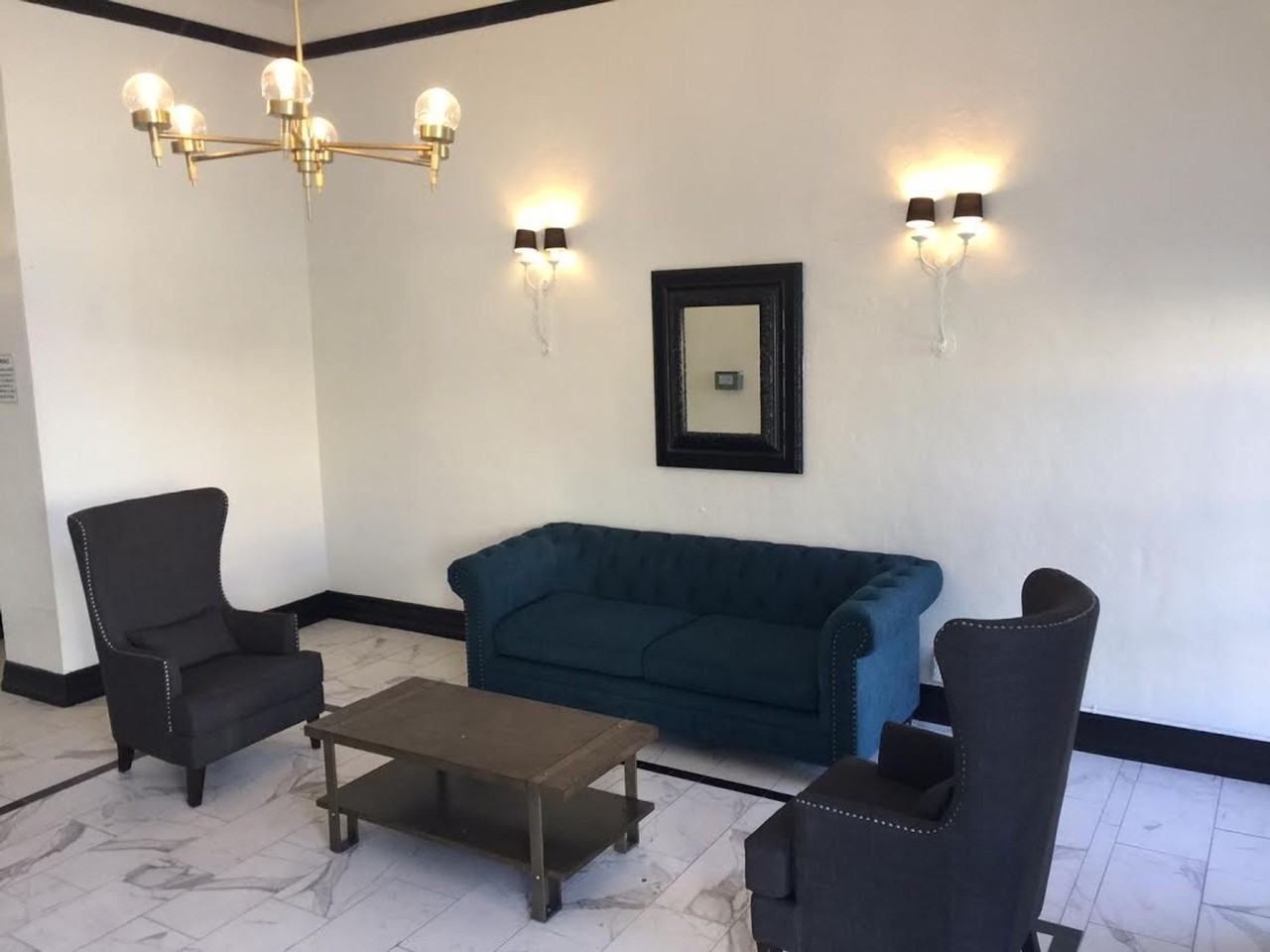 Guntharp Apts...Newly Remodeled Gorgeous Apartments...CALL NOW! - Photo 4 of 4