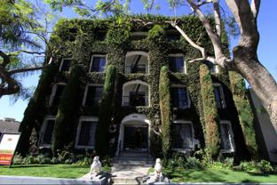 Burnside Villas Apartments...New York Style and Charm...CALL NOW! - Photo 1 of 1