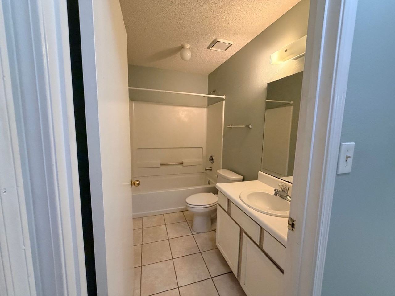 2259 Parrot Ln - Photo 5 of 11