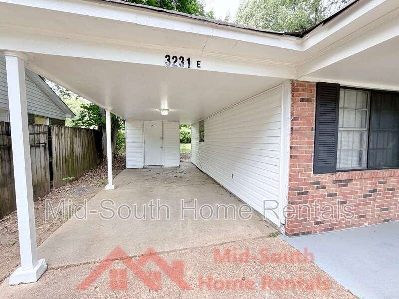 3231 Harvester Ln E - Photo 3 of 18