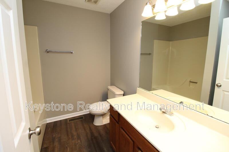 927 L C Ave - Photo 6 of 8