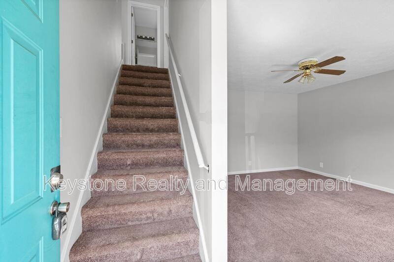 9193 Pembroke Oak Grove Rd - Photo 2 of 16