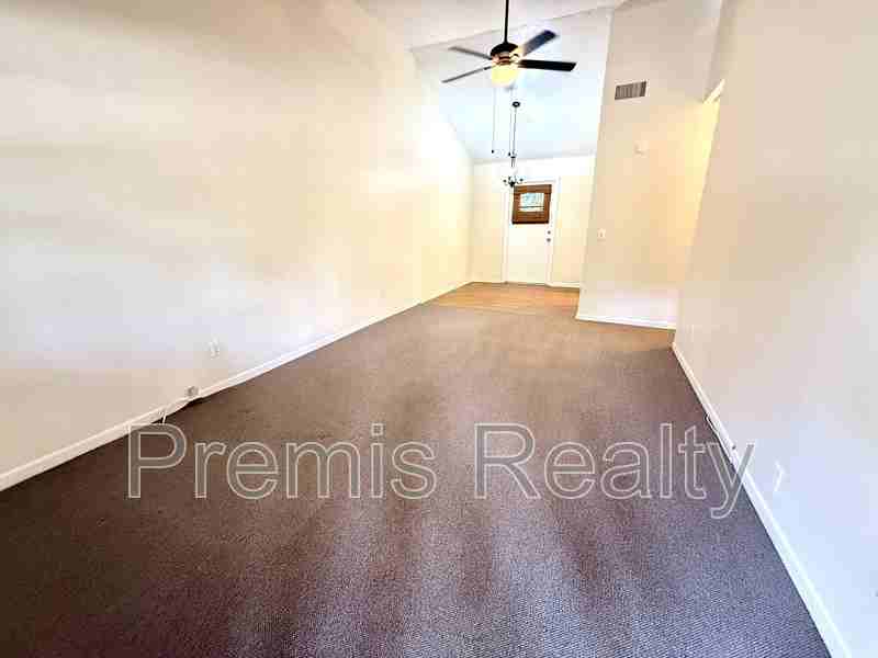 1165 E Spruce St - Photo 2 of 8