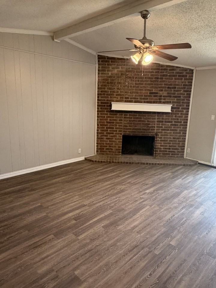 3402 Green Hill Dr - Photo 2 of 19