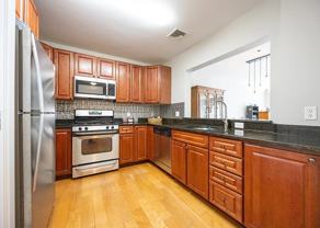 5170 Washington St - Photo 1 of 1