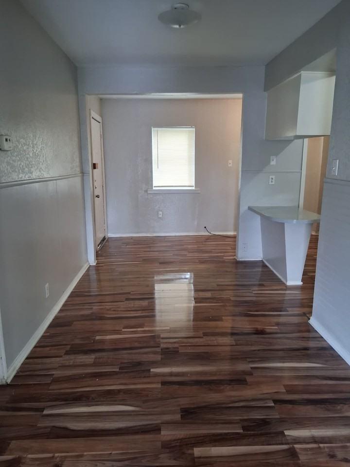 2333 Riggan St - Photo 4 of 11