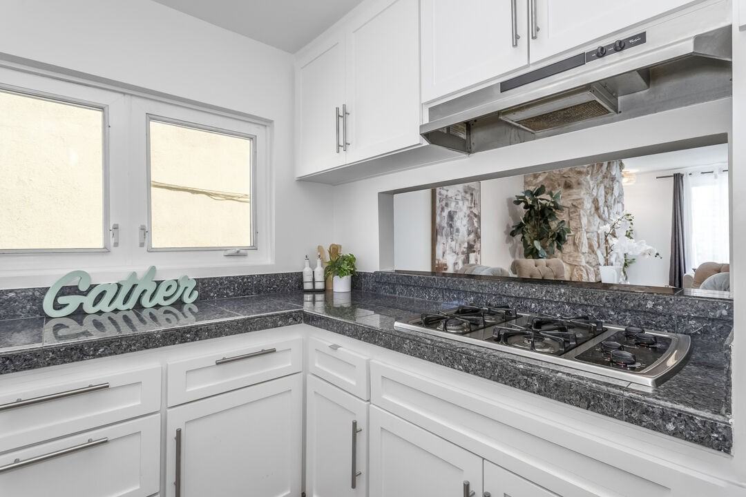 2641 4th St #3 - Photo 4 of 10