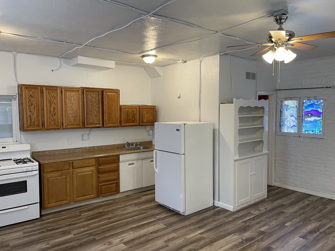 121 High St Ne - Photo 4 of 11
